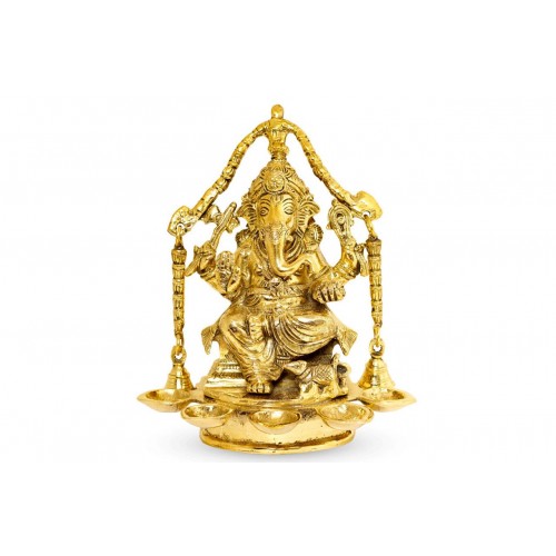 Ganesha with Aarti