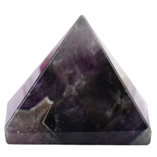 Pyramid in Natural Amethyst - 135 - gms