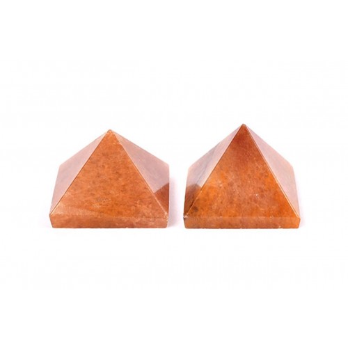 Pyramid in Natural Red Jade set - of - 2 - 175 - gms